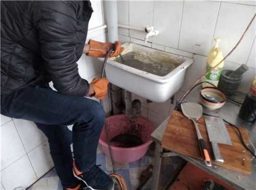 ͨˮ绰_24Сʱ